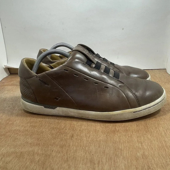 Kizik New York Men Size 9.5 Hands Free Slip On Sneaker Brown Leather - Picture 1 of 9